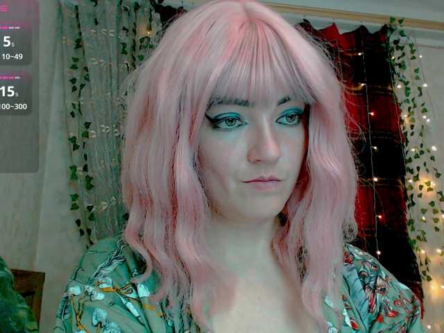 MagicPink's BongaCams show and profile