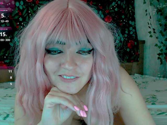 MagicPink's BongaCams show and profile