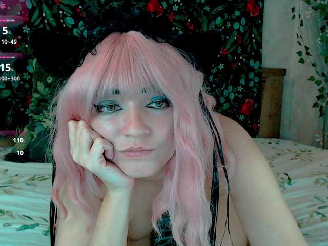 MagicPink's BongaCams show and profile