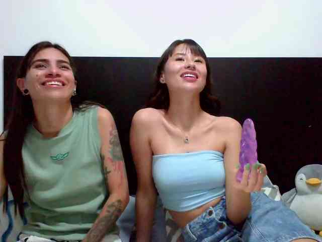 clhoeyviolett webcam