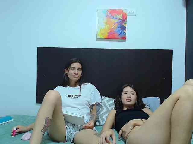 clhoeyviolett webcam