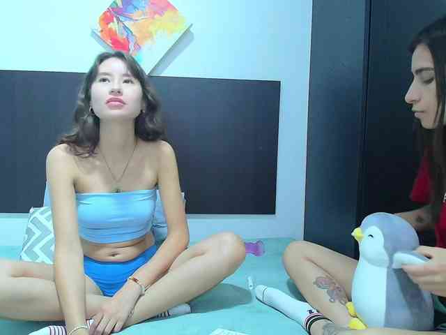 clhoeyviolett webcam
