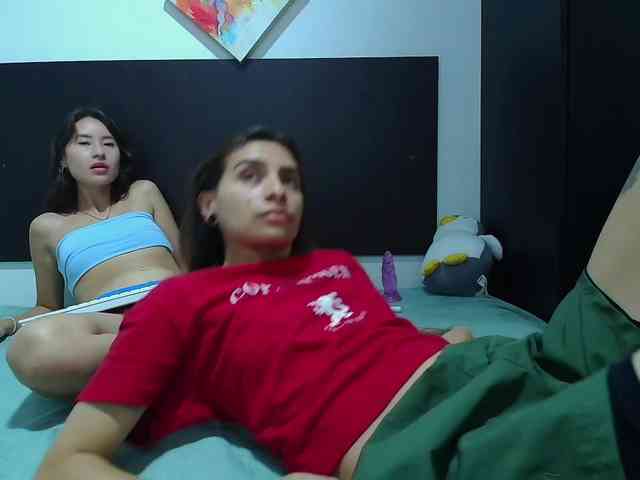 clhoeyviolett webcam