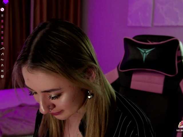 Sabrina-Magic's BongaCams show and profile