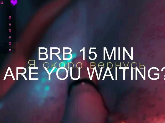 le modèle UrLizz est en webcam porno dans un show sur le site bongacams, il possède les tags suivants: White/Caucasian,Brunette,Shaved