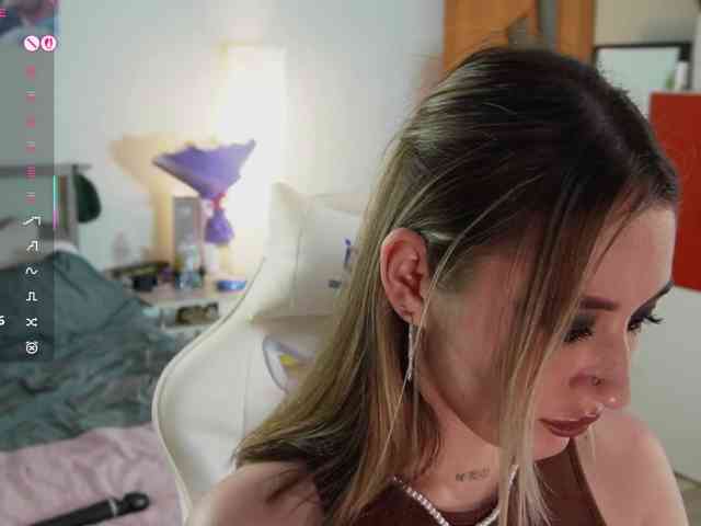 live sex Sabrina-Magic