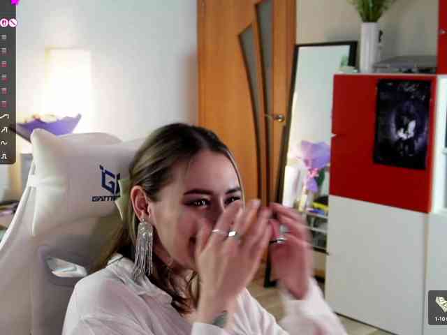 Sabrina-Magic Live Webcam on BongaCams