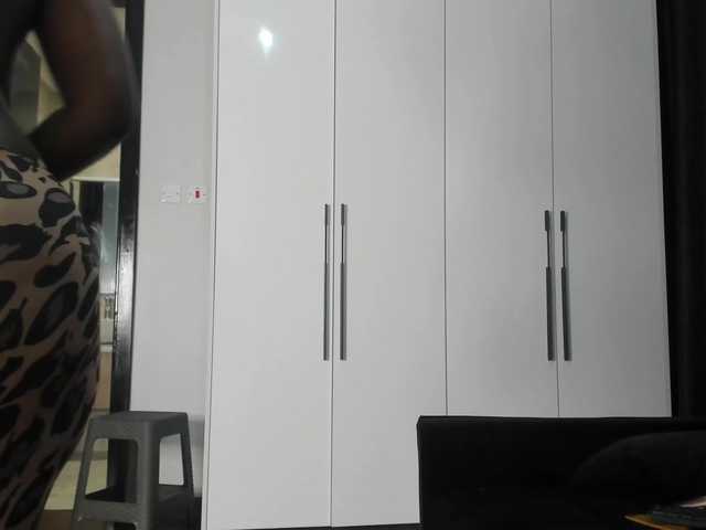 Big-Black-Ass's BongaCams show and profile