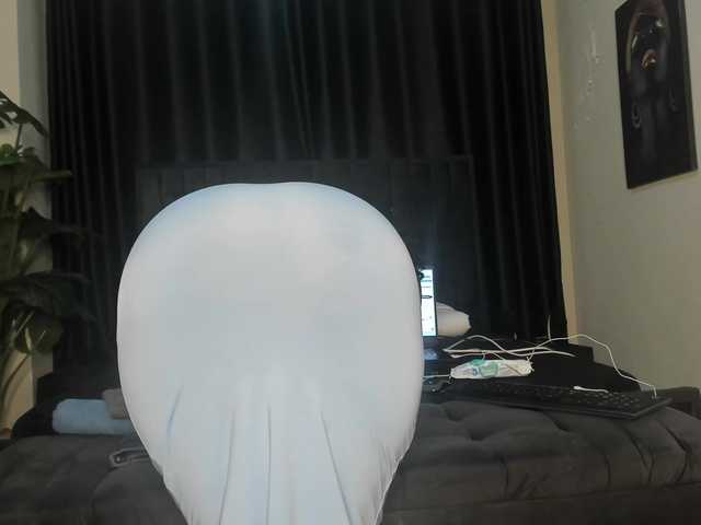 Big-Black-Ass's BongaCams show and profile