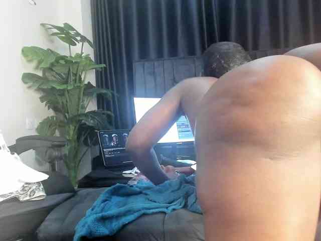 Big-Black-Ass webcam