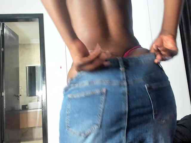 Big-Black-Ass webcam