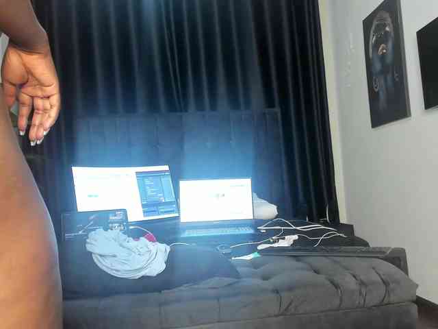 Big-Black-Ass webcam