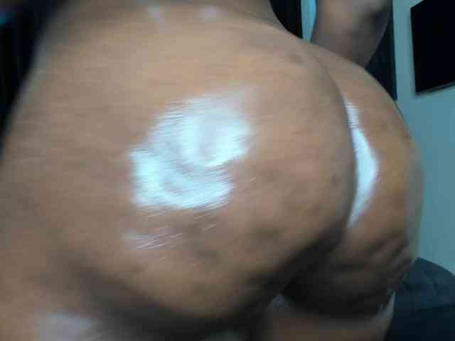 Big-Black-Ass webcam