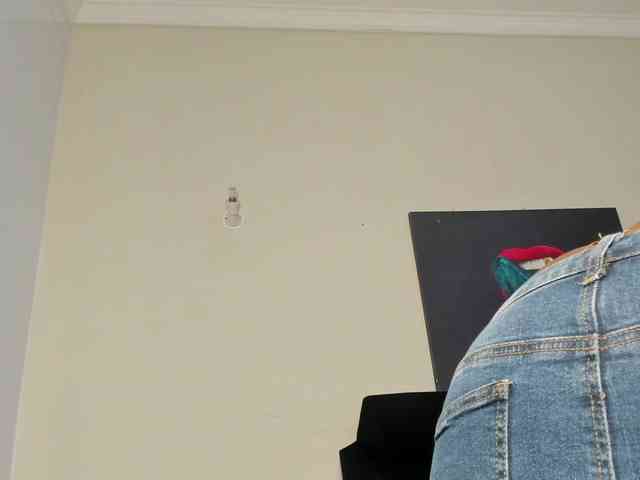 Big-Black-Ass webcam