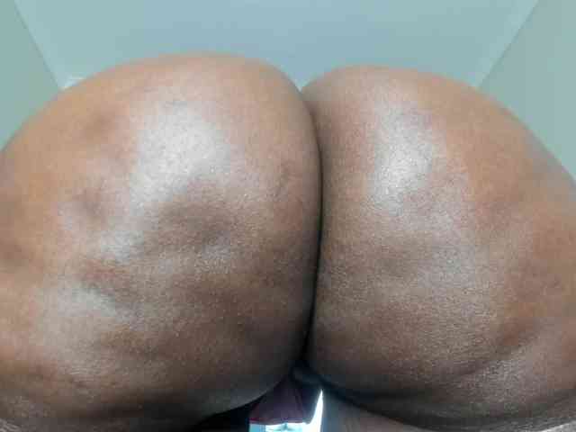 Big-Black-Ass webcam