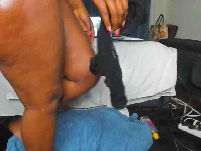Big-Black-Ass webcam