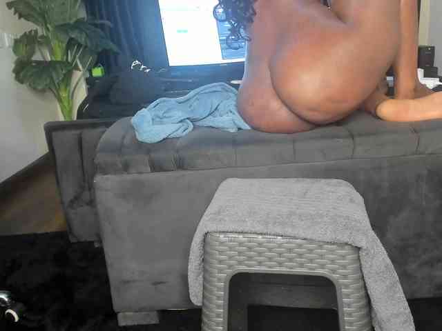 Big-Black-Ass webcam