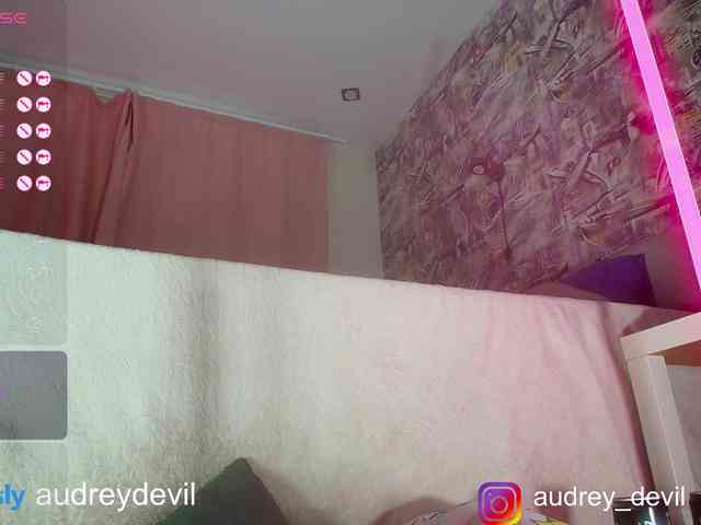 FetishSvetik Live Webcam on BongaCams