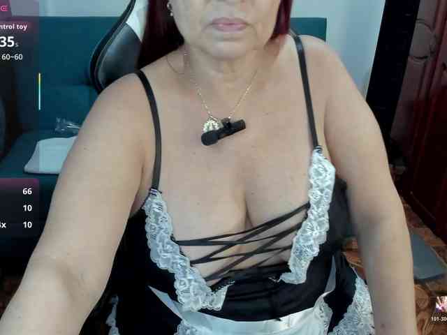 BrendaXiomy webcam