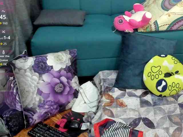 BrendaXiomy webcam