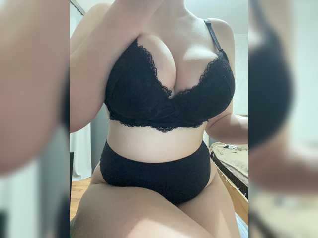 athena333's BongaCams show and profile