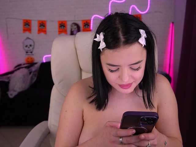 Slutty DaenerysDaen from BongaCams DaenerysDaen from BongaCams