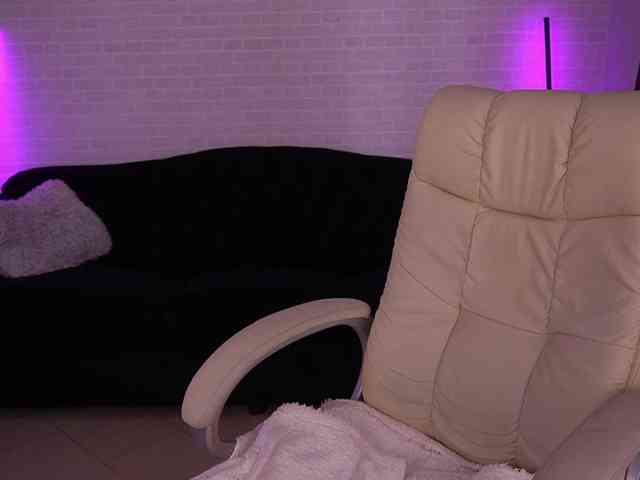 online camsex DaenerysDaen
