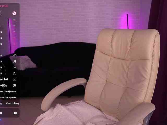 DaenerysDaen webcam