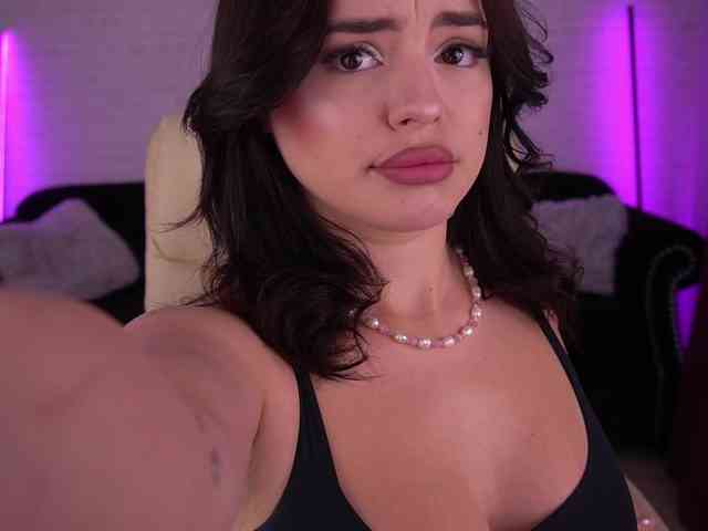 DaenerysDaen webcam