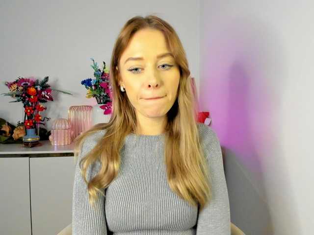 CindyGlam's BongaCams show and profile