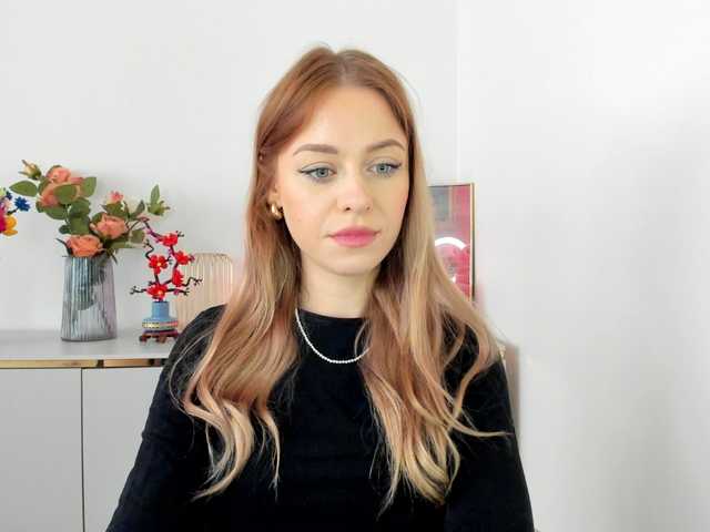 CindyGlam's BongaCams show and profile