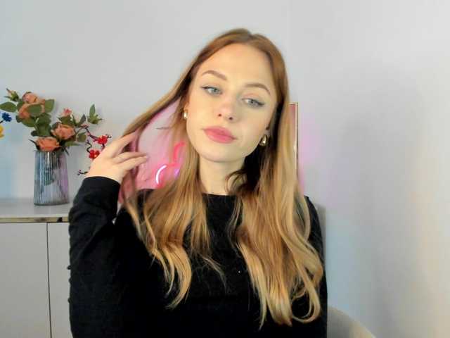 CindyGlam's BongaCams show and profile