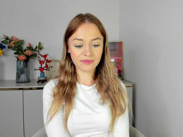 CindyGlam's BongaCams show and profile