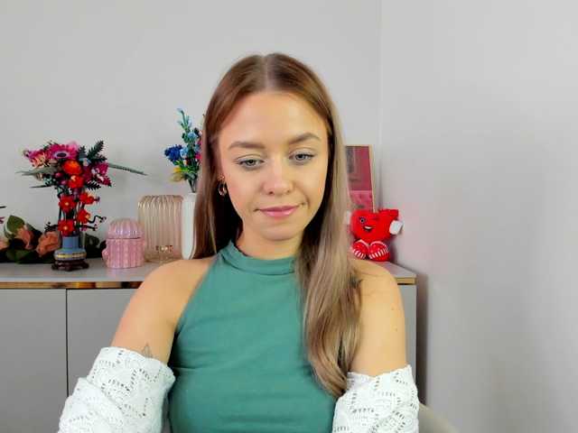 CindyGlam's BongaCams show and profile