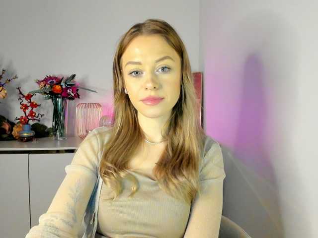 CindyGlam's BongaCams show and profile