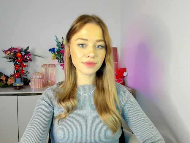 CindyGlam's BongaCams show and profile