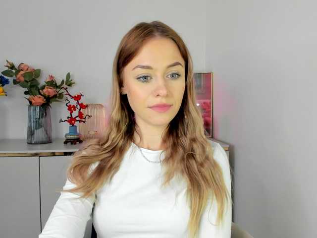 CindyGlam's BongaCams show and profile