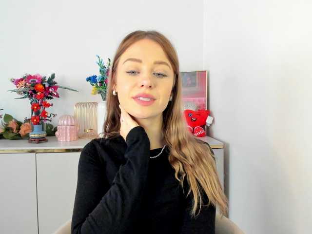 CindyGlam's BongaCams show and profile