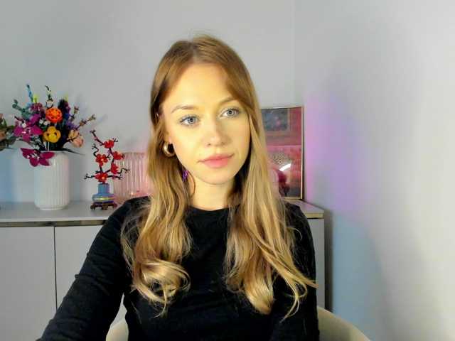 CindyGlam's BongaCams show and profile