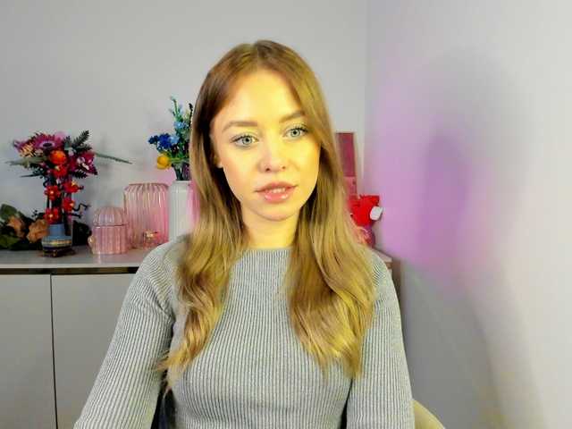 CindyGlam webcam bongacams model stream image