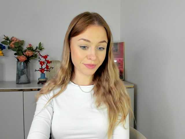 CindyGlam's BongaCams show and profile