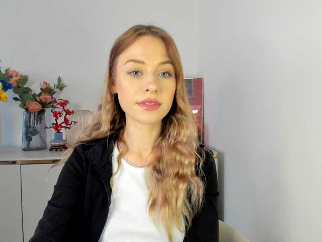 CindyGlam's BongaCams show and profile