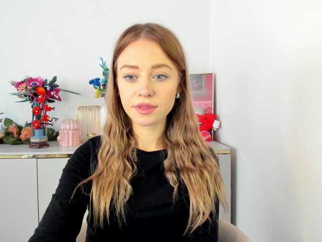 CindyGlam's BongaCams show and profile