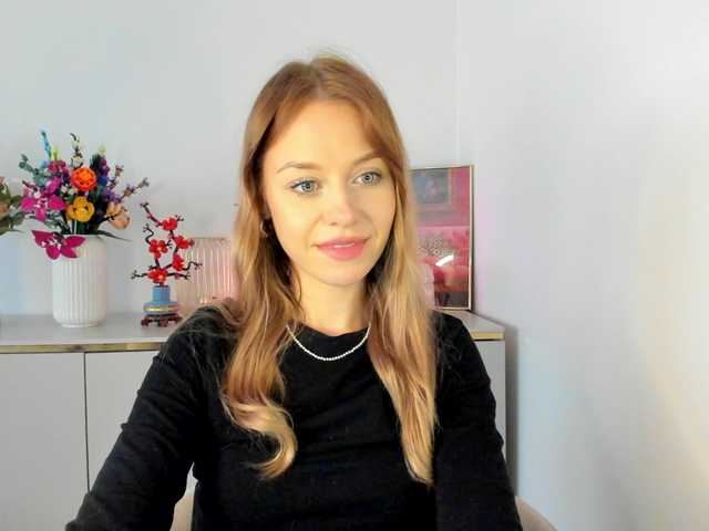 CindyGlam's BongaCams show and profile