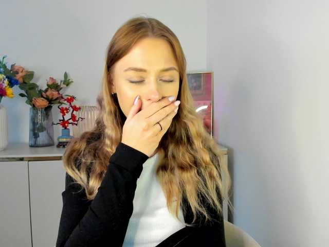 CindyGlam webcam bongacams model stream image