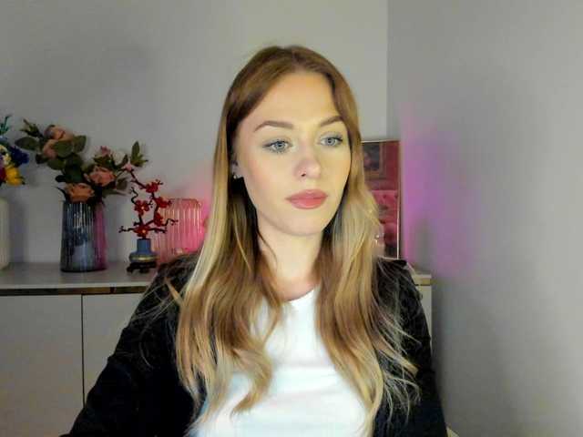CindyGlam's BongaCams show and profile