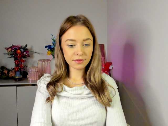 CindyGlam's BongaCams show and profile