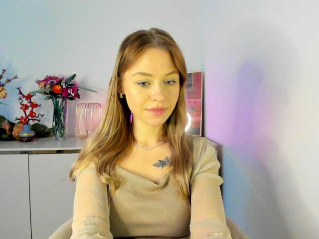 CindyGlam from BongaCams is Freechat