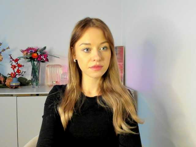 CindyGlam's BongaCams show and profile