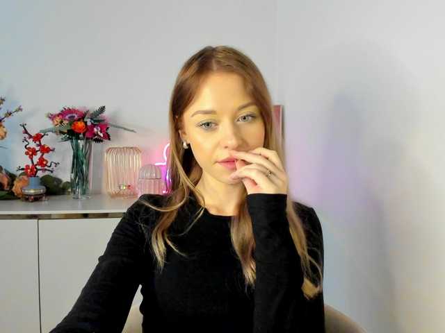 CindyGlam's BongaCams show and profile